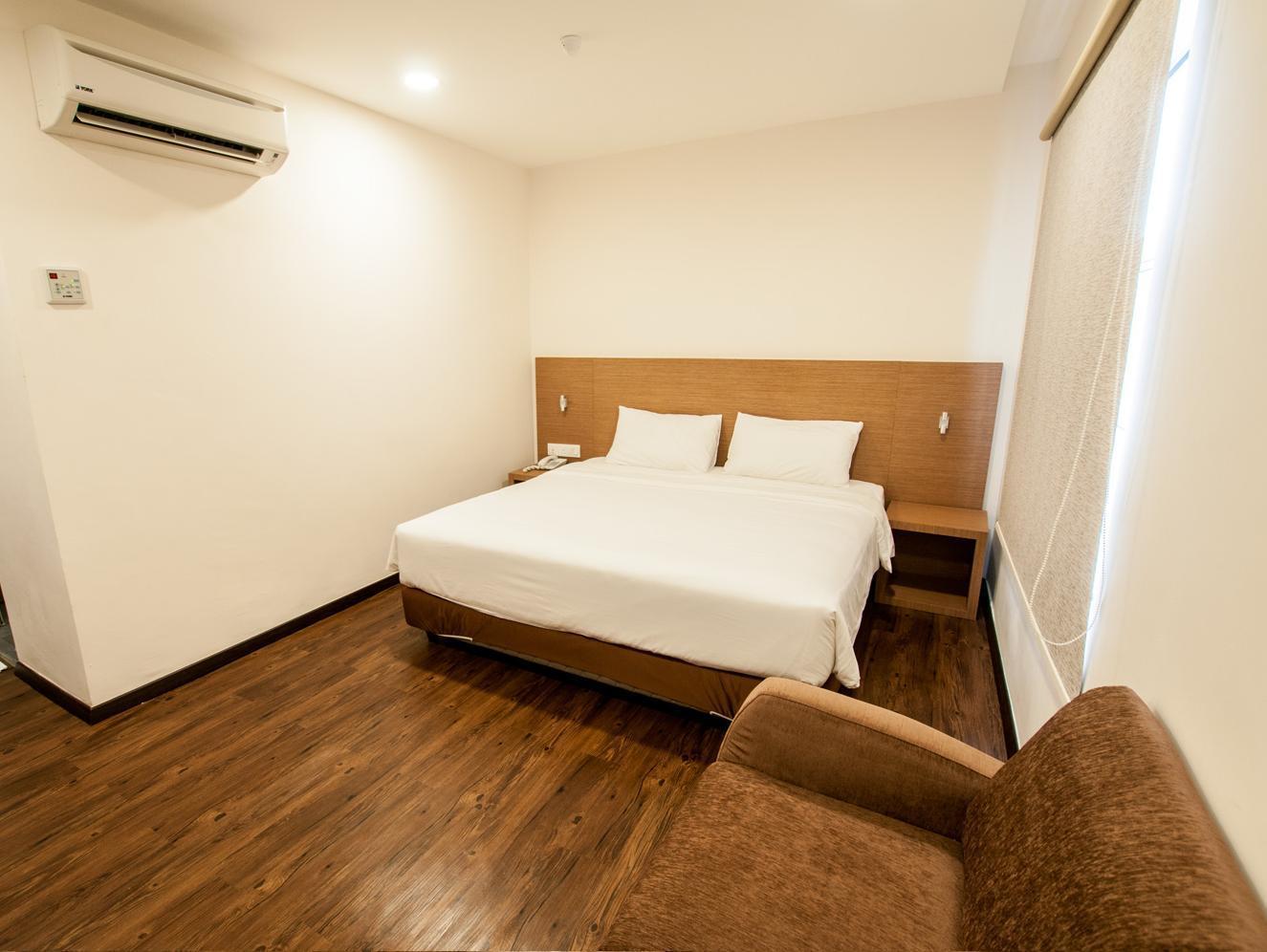 Nagoya Inn Hotel Kuah Buitenkant foto